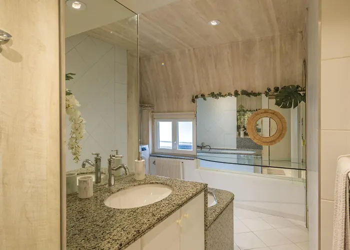 L'instant Cathedrale 3 - Hypercentre - 4 Personnes *