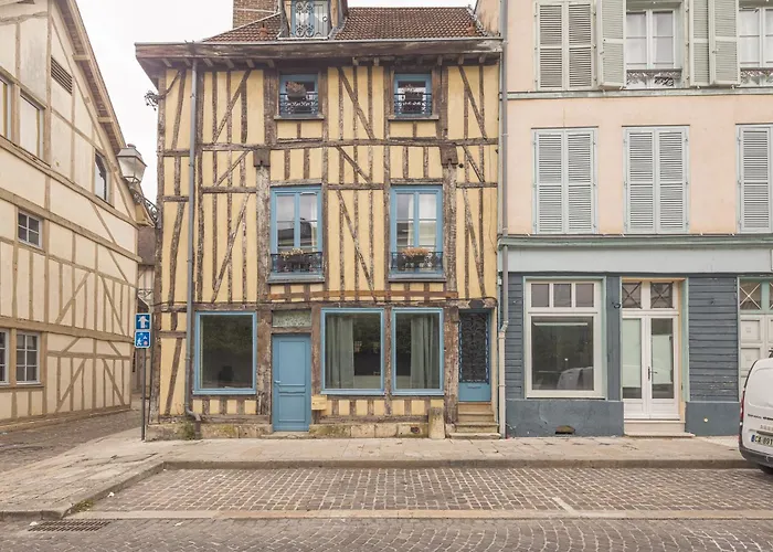L'instant Cathedrale 3 - Hypercentre - 4 Personnes Lägenhet Troyes